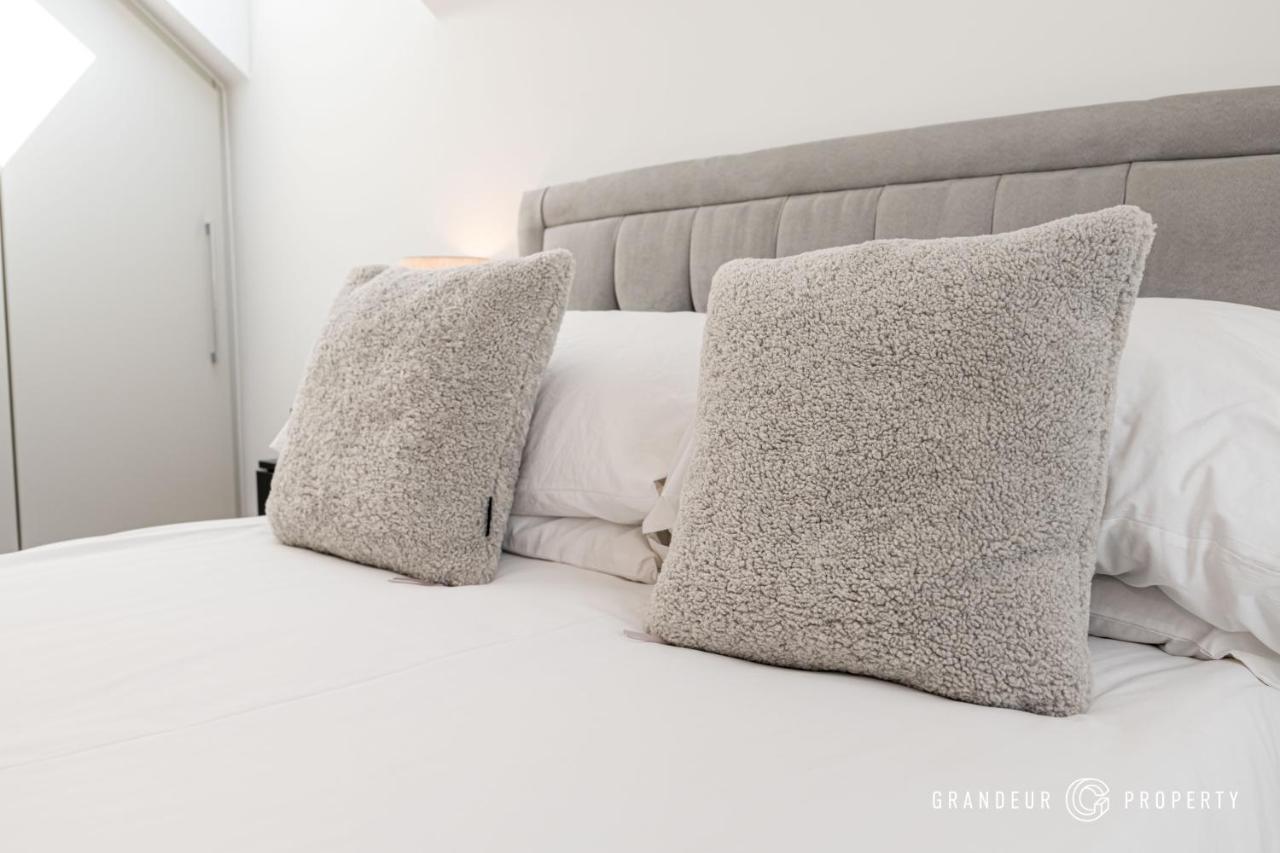 Carbery Ridge By Grandeur Property บอร์นมัธ ภายนอก รูปภาพ